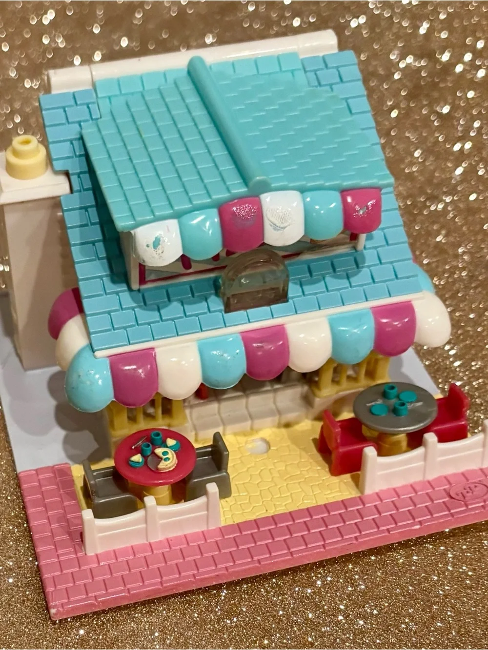 Vtg 1993 BlueBird Polly Pocket~ Polly’s Pizza Place Light Up Pollyville Playset